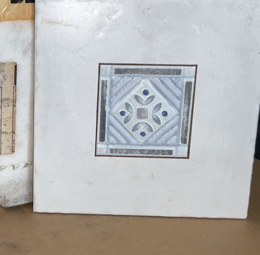 أنتيكي كازالي بيانكو 20×20