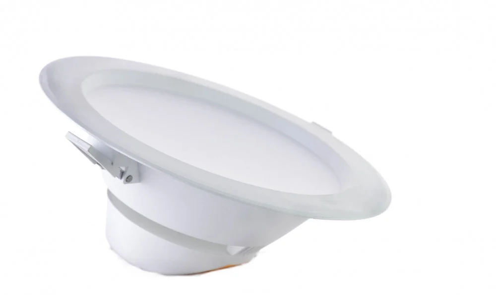 كشاف هيونداي 15سم 12وات SMD 31613033011