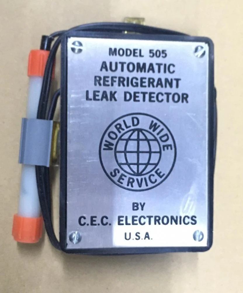 #00132A جهاز فحص فريون FREON LEAK DETECTOR 505 C E C