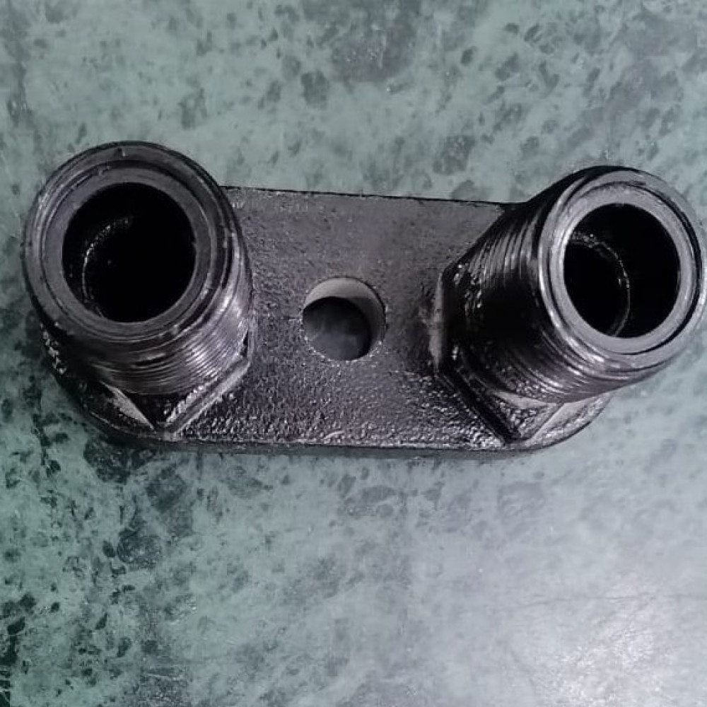 11799C# توصيلة كمبروسر خلفيه او رنج COMPRESSOR FITTING BACK CONNECT PAERMA SCREW TYPE HORIZONTAL