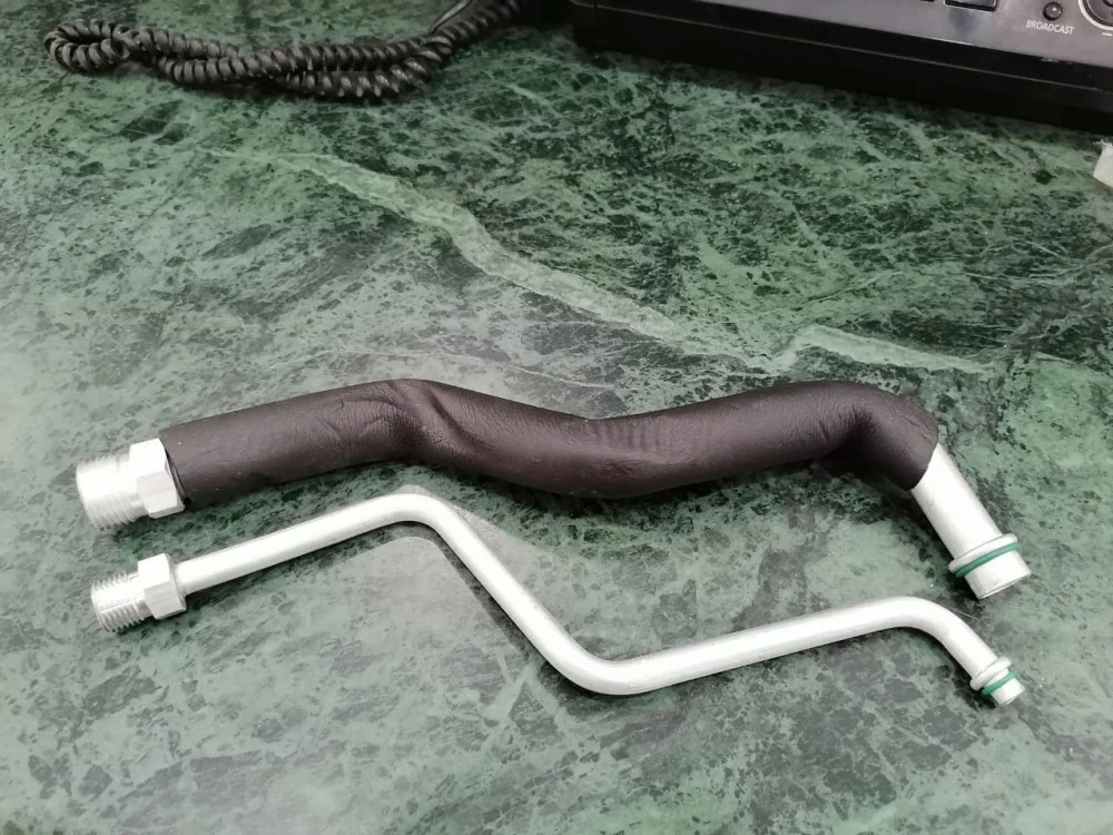 #11156C مواصير ثلاجة مكحيف مرسيدس اكتروس / EVAPORATOR PIPES FOR MERCEDES ACTROS TRUCK 2 PCS