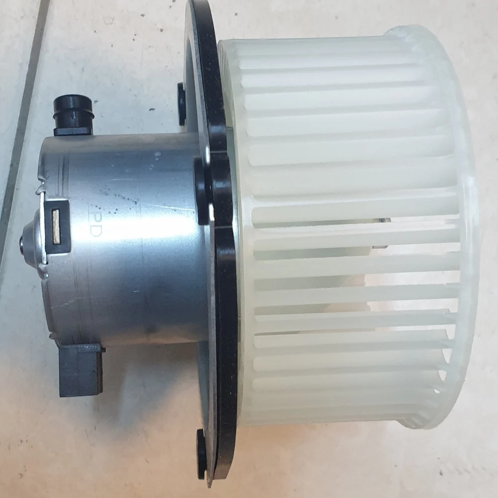 #10537CC مروحة طبلون بوكلاين هيتاشي وايسوزو 6 سلندر 24 فولت الدوره يسار / BLOWER FAN HITACHI POCLAIN,NISSAN UD ISUZU 6 CYLINDER 24V
