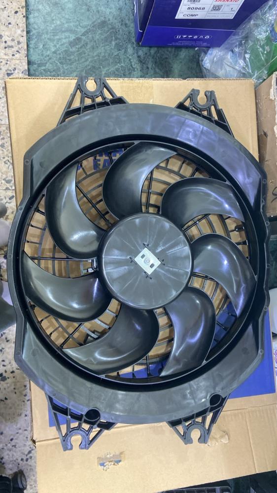 #12135C مروحة دينا هيونداي 24 فولت  RADIATOR FAN FOR HYUNDAI DYNA 2024 HD65 TRUCK 24V