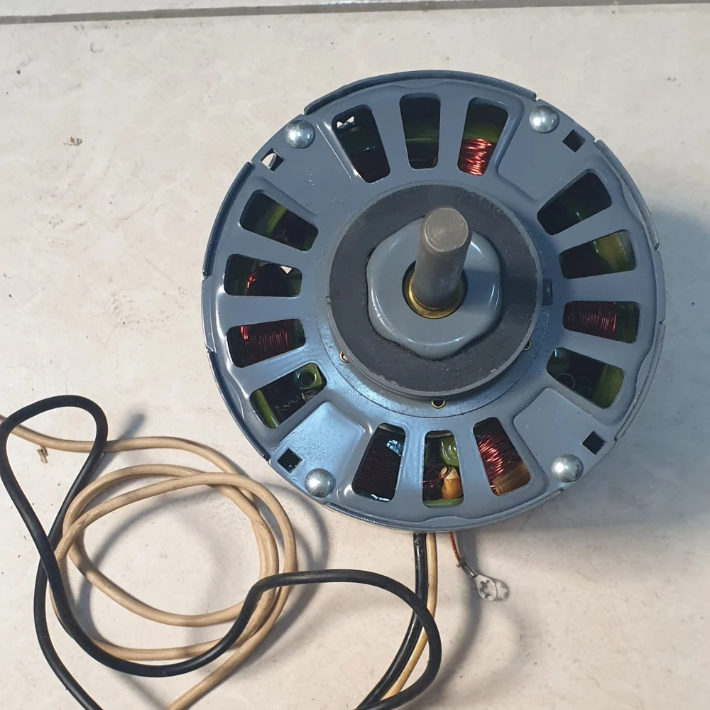 #03431A ماطور امريكي 1/8 حصان 220 فولت / UNIVERSAL ELECTRIC HA3F014N 1/8 HP 240V-1-60HZ RPM 705 1 SPD 2 1/2 X1/2
