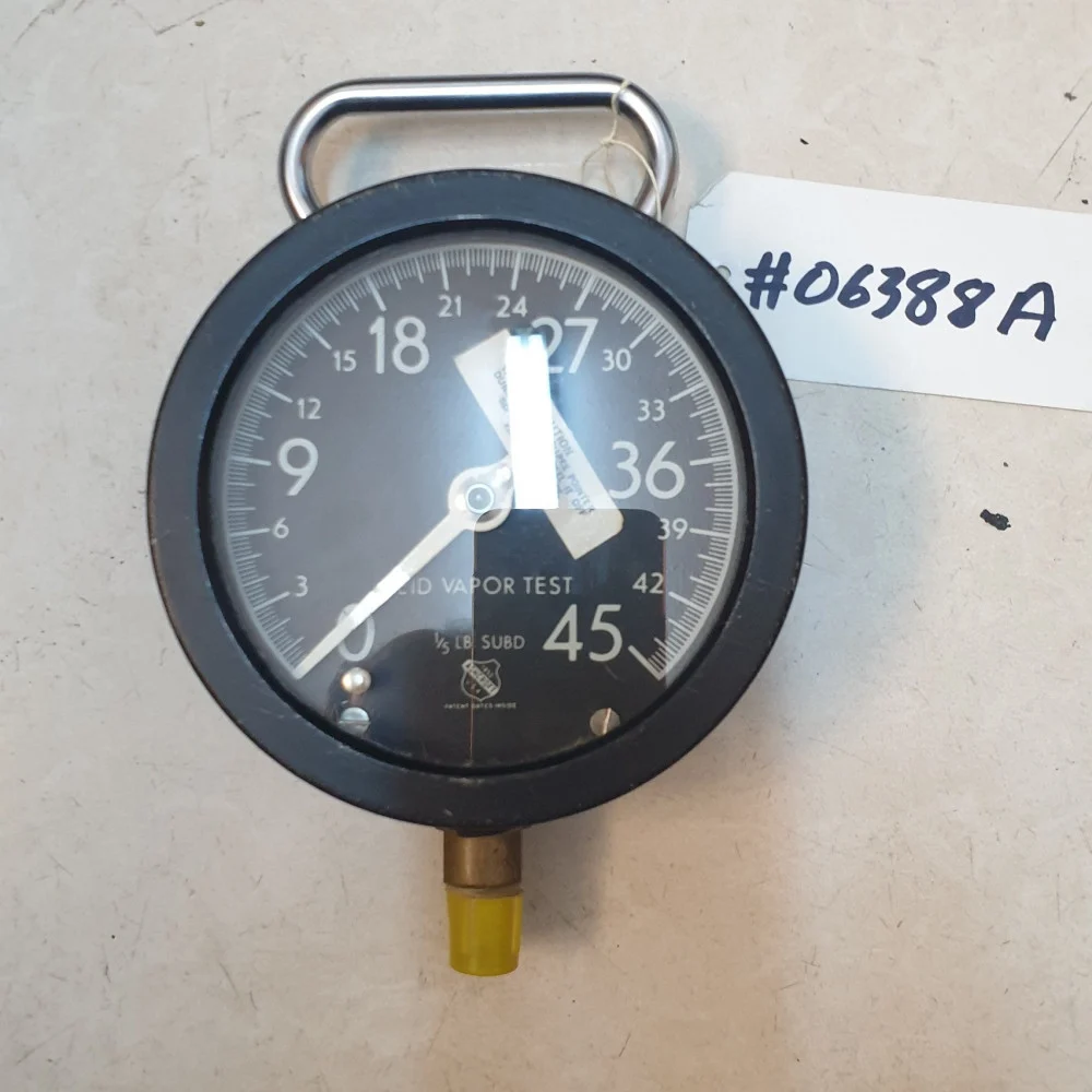 #06388A ساعة ضغط / PRESSURE GAUGE 0-45 LB-kg -cm 5 INCH DIA