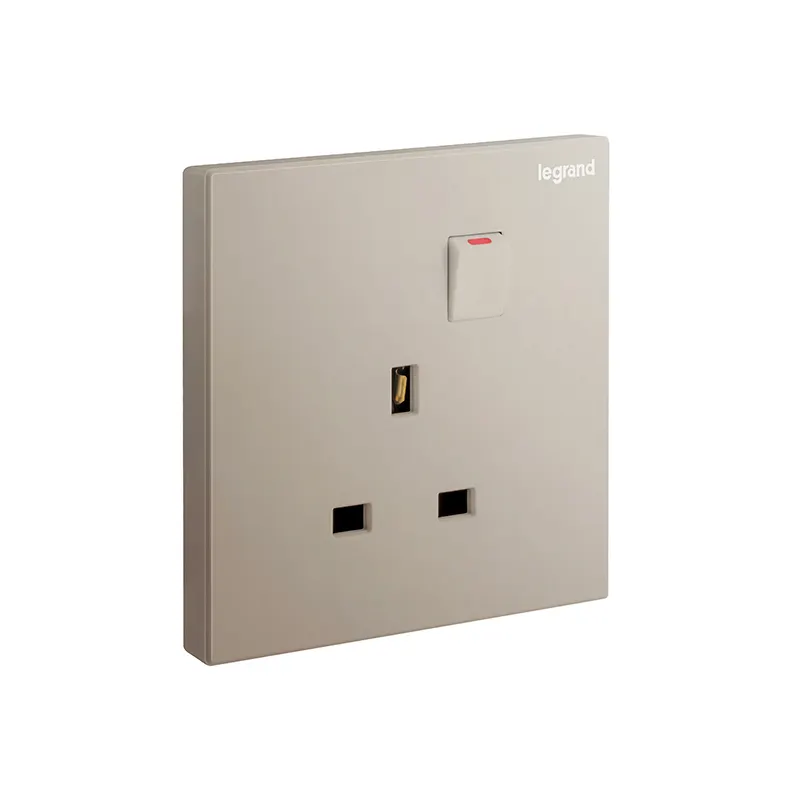 ليجراند - مقبس مزدوج Galion، BS، 1 موديول، مفتاح، 13A، 250V، Champagne