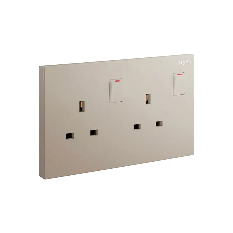 ليجراند - مقبس مزدوج Galion، BS، 2 موديول، مفتاح، 13A، 250V، Champagne