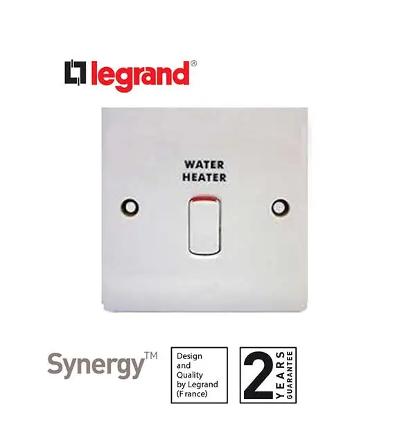ليجراند - مفتاح سخان سينرجي - 20 أمبير - 250 فولت - مع علامة Water Heater - أبيض