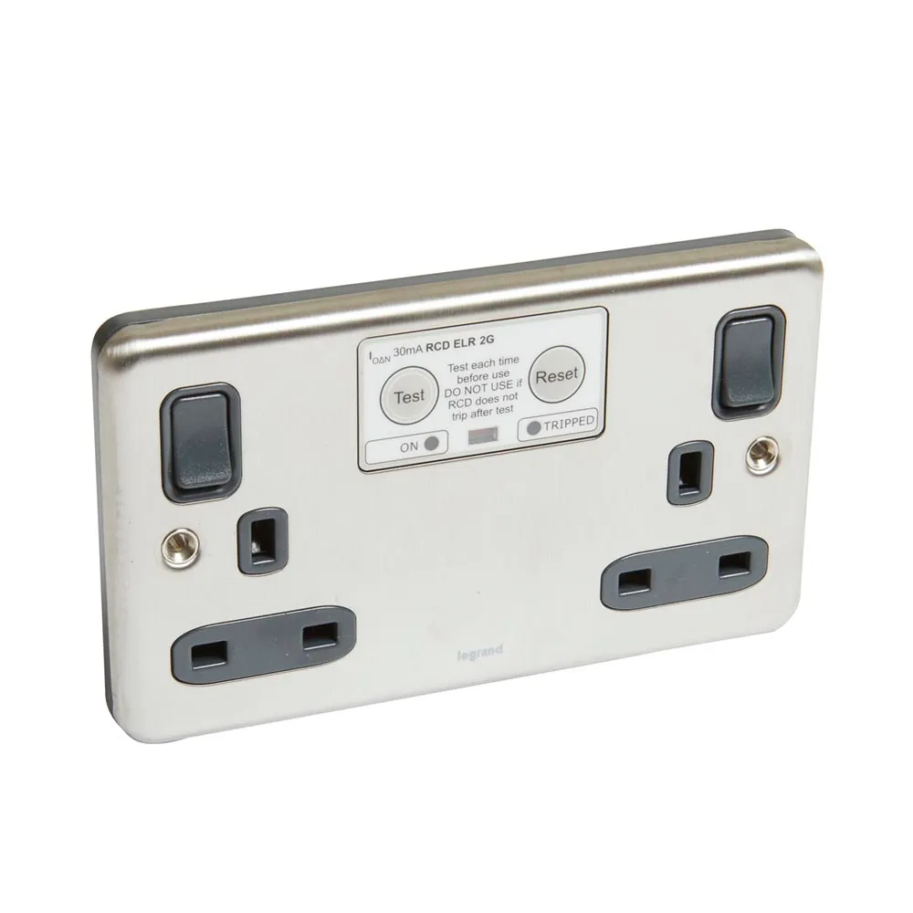 ليجراند - فيش RCD سينرجي - 13 أمبير - ELR Double Pole 30 mA
