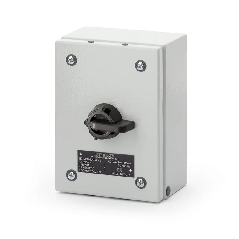 سكامي - مفتاح فصل، معدني ملون، 32A، 3P+N، IP65، 150x210x107mm، Y1، IK10، عام، رمادي/أسود