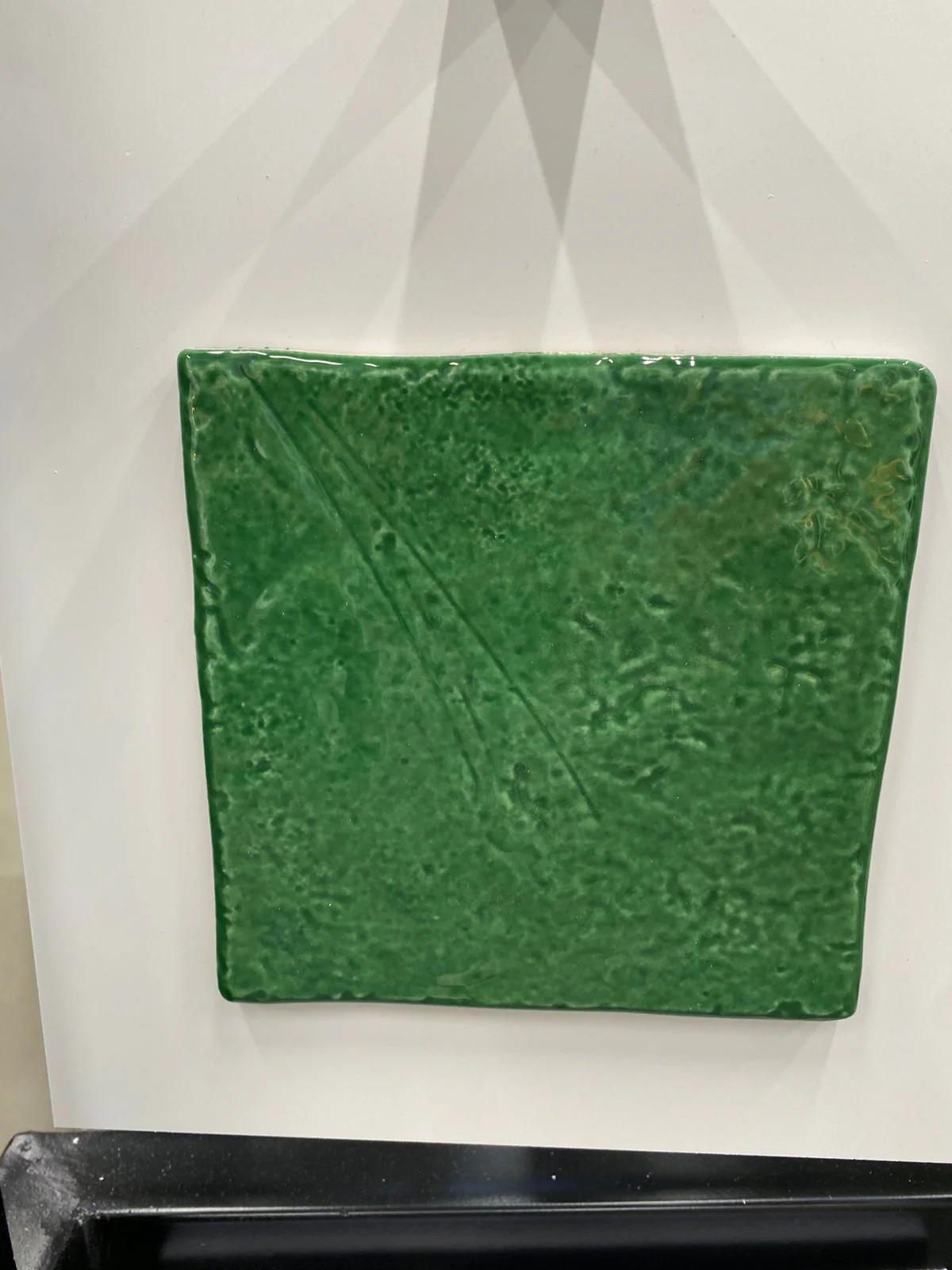 بورسلان مظهر معدني أخضر 15 × 15 سم 9 ملم