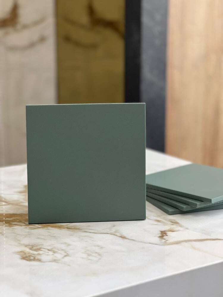 بورسلان أرضيات وجدران Casalgrande Padana Uni Color Verde أخضر معدني 8 ملم