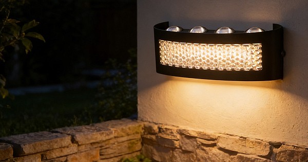 جداري بوابة خارجي اسود + شفاف لون الانارة اصفر 8 عيون 12 واط LED المينيوم