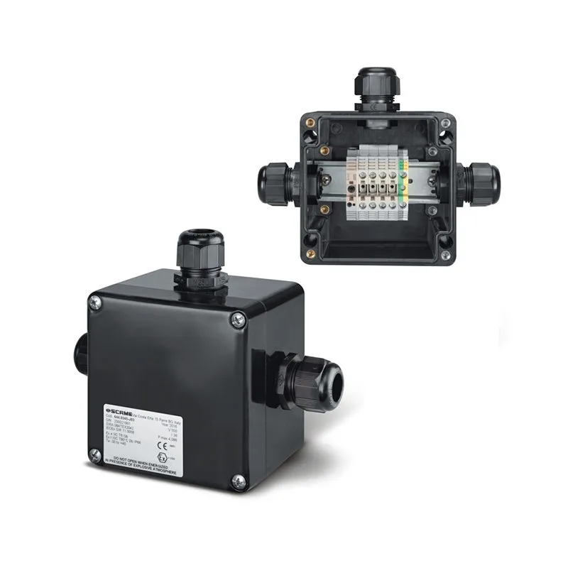 سكامي - صندوق تركيب سطحي، 30A، 550V، IP66، 122x120x90mm، بلاستيك متصلد حراريًا، أسود، 4xWDU 6.0mm²، 3xM20، II 2GD، GW 960°C