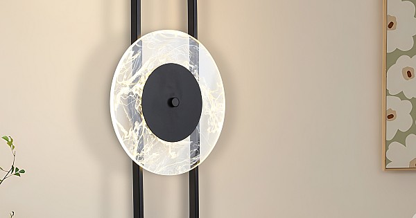 ابليك جداري مودرن اسود 3اضاءات مفرد
